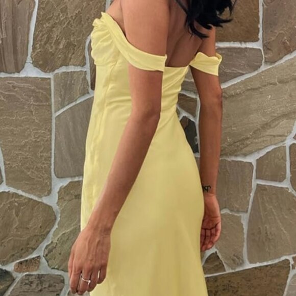 Satin off the shoulder ruched backless maxi dress- Realtix- Yellow Large - Picture 8 of 11
